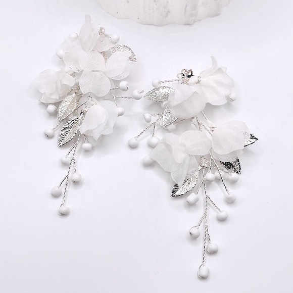 Silver Beaded Organza Leaf Earrings - Picture 7 of 7